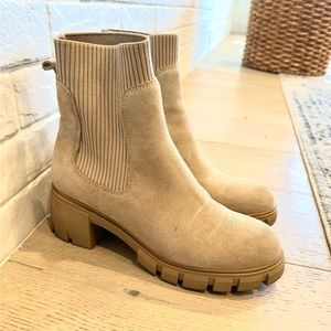 Steve Madden Hayle Platform Chelsea Boot sz 9.5 women’s